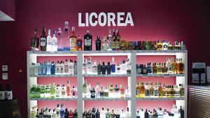 <p>Licorea es una tienda en Alicante en la que se puede encontrar una gran cantidad de vinos y licores diferentes, ideales para cualquier celebración</p>